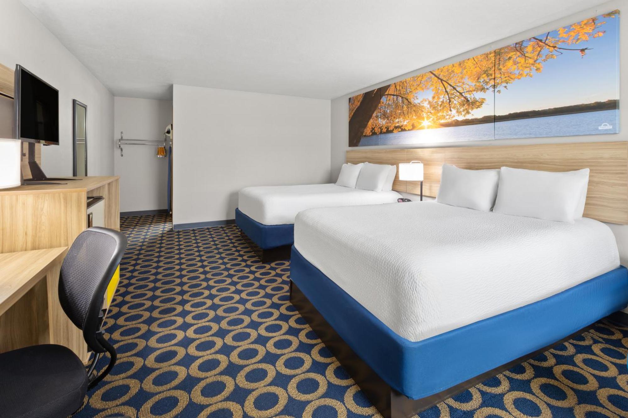 Days Inn By Wyndham Wauseon Esterno foto