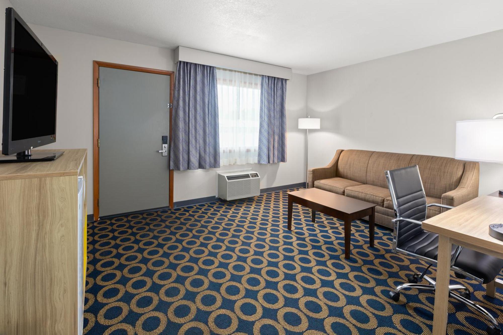 Days Inn By Wyndham Wauseon Esterno foto