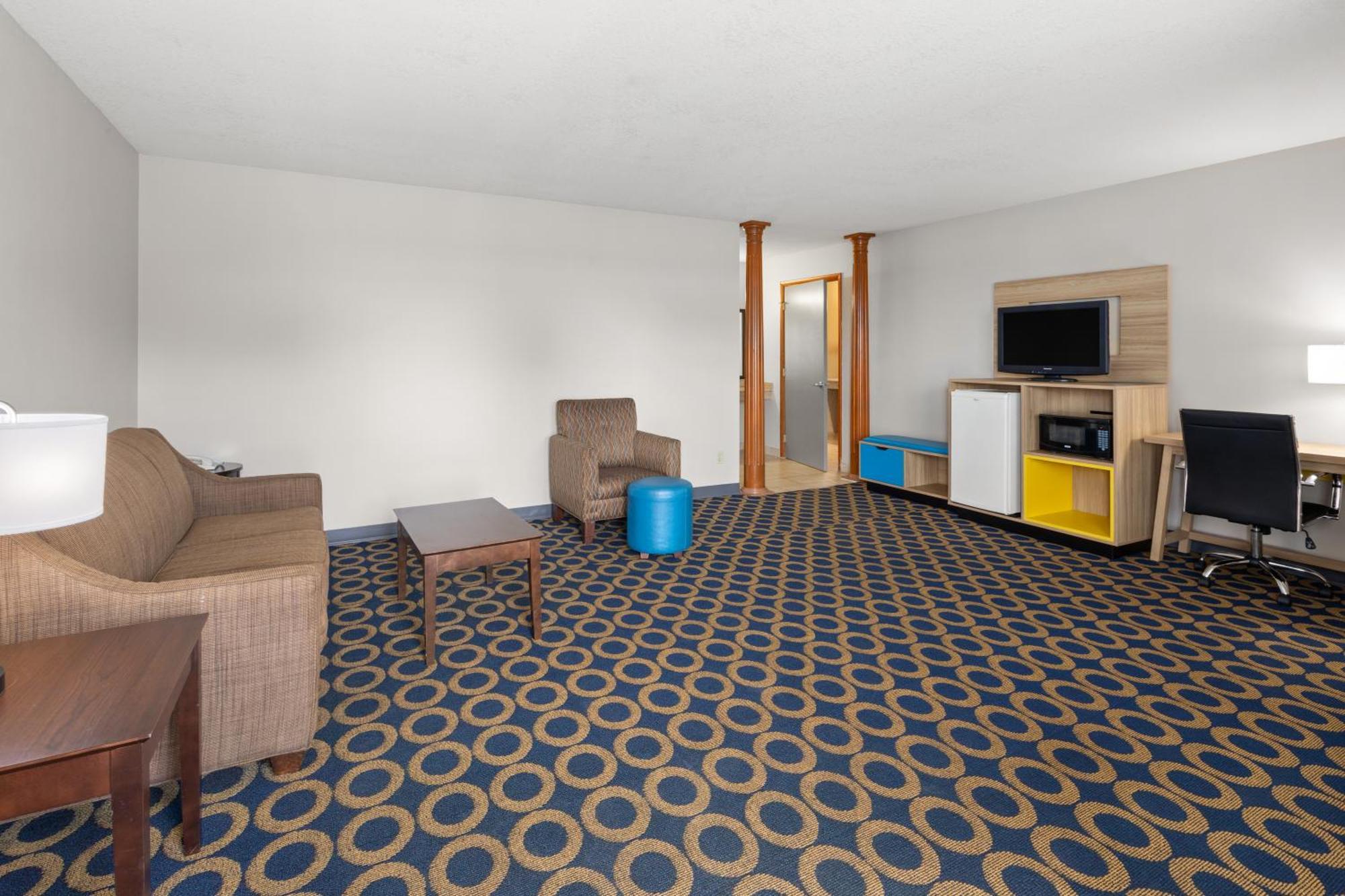 Days Inn By Wyndham Wauseon Esterno foto