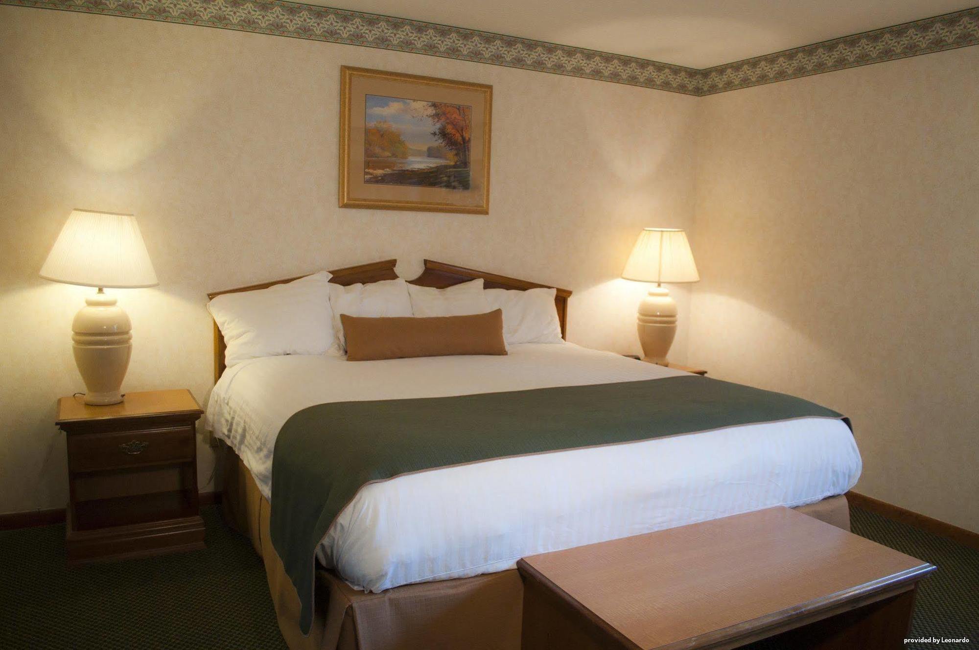 Days Inn By Wyndham Wauseon Esterno foto